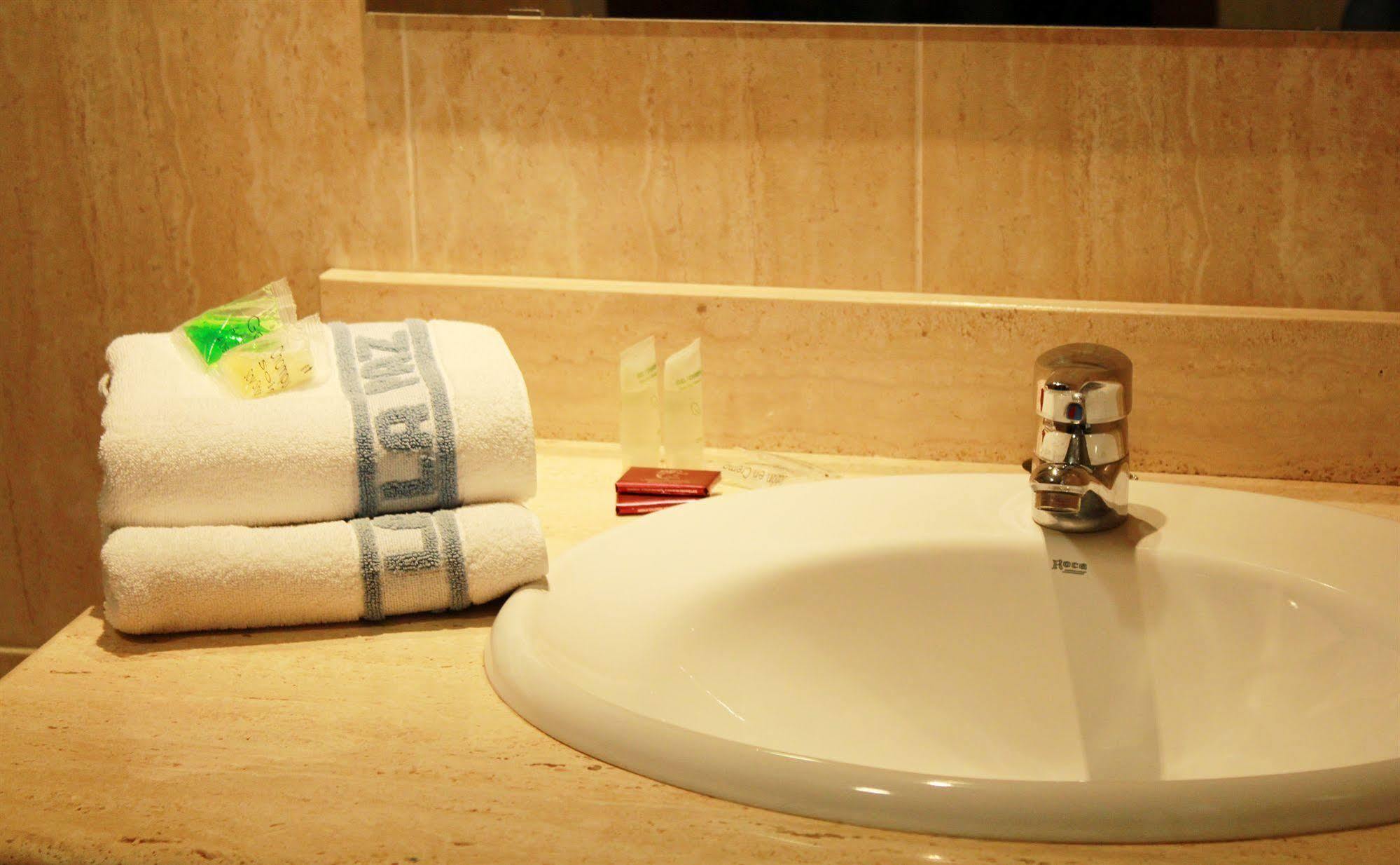 Hotel La Paz Ubeda  Ngoại thất bức ảnh