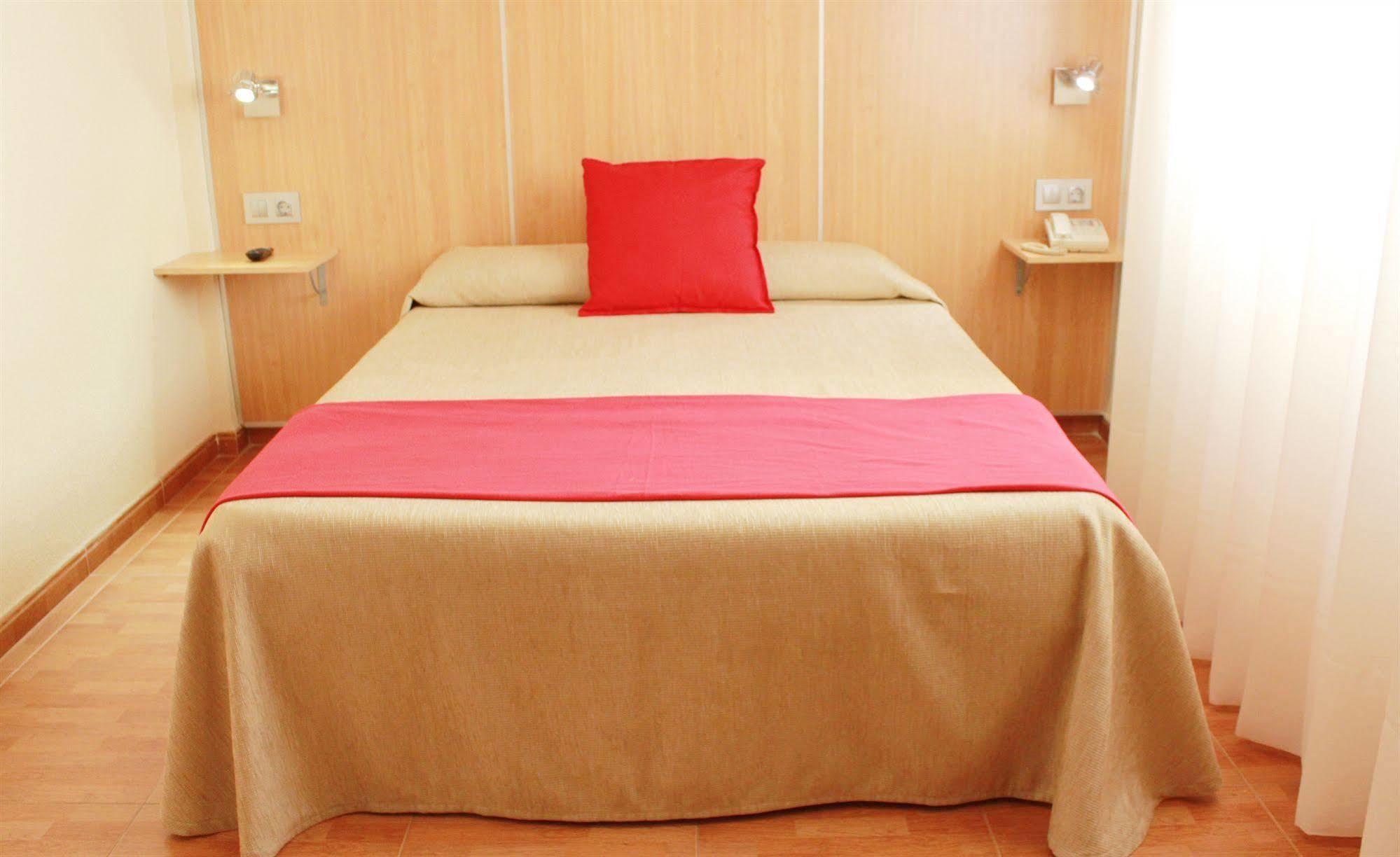 Hotel La Paz Ubeda  Ngoại thất bức ảnh